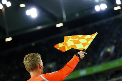 Fuorigioco, scatta la rivoluzione Fifa: subito test in Italia