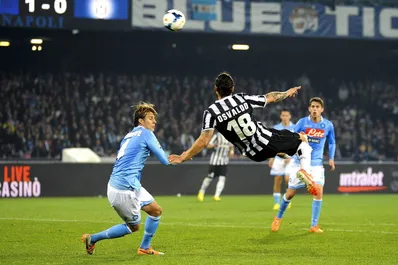 Che fine ha fatto Pablo Daniel Osvaldo? Il Johnny Depp del calcio, tutto musica e talento