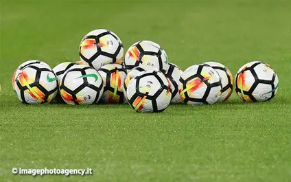 Muore a 15 anni per colpa di una pallonata: la causa è un evento rarissimo