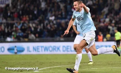 Lazio, De Vrij non rinnova: Inter e Juventus in pressing. Occhio al Barcellona