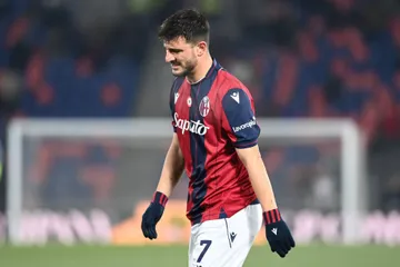 Perch&eacute; non giocano Orsolini ed Holm in Como-Bologna