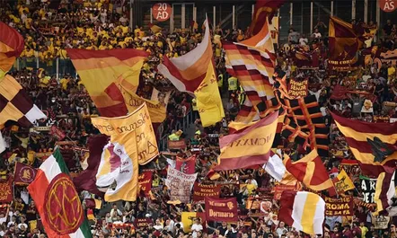 Roma-Cska Mosca, incidenti nella capitale: crolla scala mobile, feriti i tifosi
