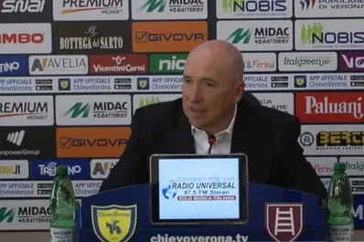 Chievo, conferenza stampa per Maran: "Inglese migliora di anno in anno"