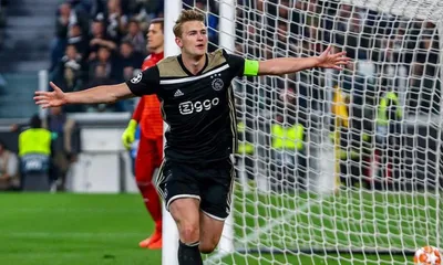 Juventus, Ronaldo chiama De Ligt: &ldquo;Vieni a Torino l&rsquo;anno prossimo&rdquo;