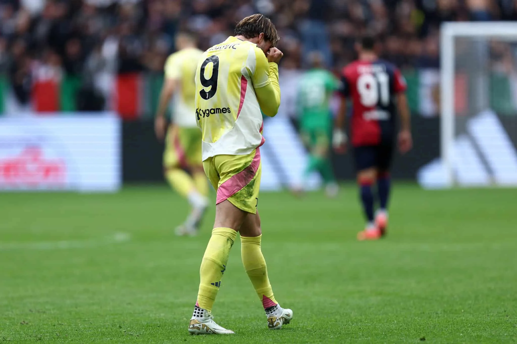 Fantacalcio, Vlahovic comanda la top 10 degli “spreconi” in Serie A: un terzetto ancora a secco