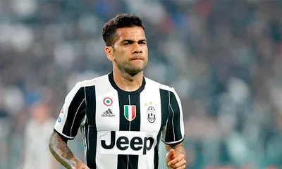 Dani Alves, niente Manchester City: andr&agrave; al Psg