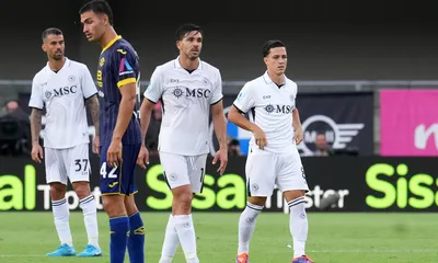 Calciomercato, asse caldo Bergamo-Napoli: si studia uno scambio dell’ultimo momento, attaccante per difensore