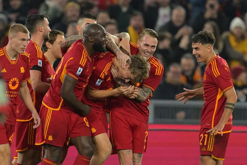 Fantacalcio, la prima volta di Huijsen: sar&agrave; l&rsquo;ultima? Quanto pagare il centrale della Roma all&rsquo;asta&nbsp;di&nbsp;riparazione
