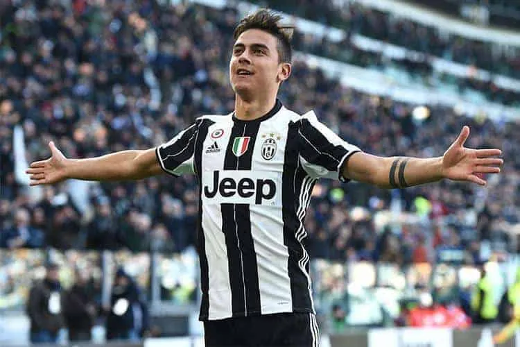 Juventus, Dybala si toglie la maschera: "BBC un muro, Buffon la storia. La mia '21' è per Zidane"