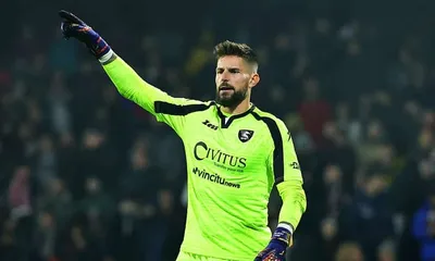 Fantacalcio, riserva a chi? Con Ochoa ko, Costil si è preso la porta della Salernitana: è lui ora il titolare?