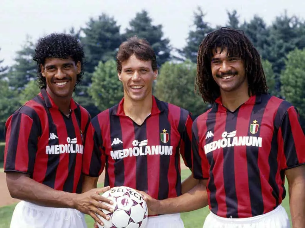Serie A, le maglie più belle degli ultimi 50 anni: vince il Milan ’88-’90