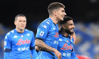 Napoli-Crotone 4-3, le pagelle: Insigne al top, Manolas-Maksimovic pessimi
