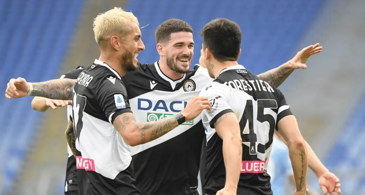 Udinese, l’esito degli esami di Pereyra: i tempi di recupero dall’infortunio