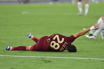 Roma, altri guai: infortunio per un nuovo arrivo, addio Juve! I tempi di recupero