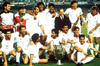 Silvio Berlusconi story: 10 momenti indimenticabili alla guida del Milan