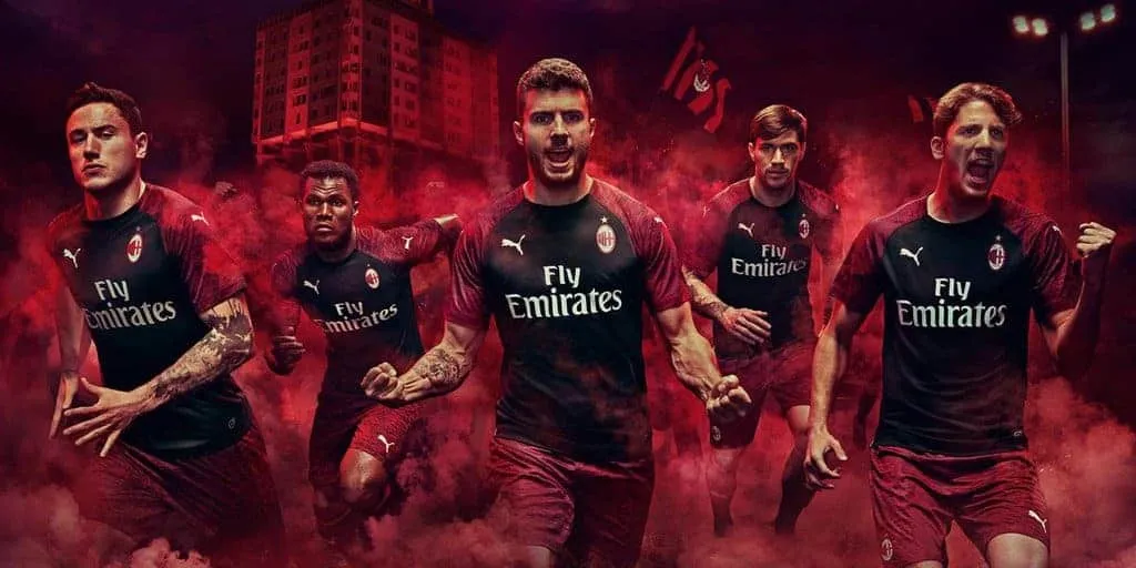 Milan, presentata la nuova maglia per la stagione 2018/19 griffata Puma