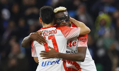 Calciomercato Napoli, arriva l&rsquo;offerta: l&rsquo;attaccante ai saluti. Trattative e ufficialit&agrave; di oggi
