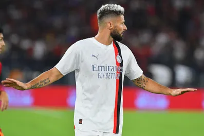 Serie A, da Giroud a Rabiot: tutti i giocatori in scadenza di contratto 2024, squadra per squadra