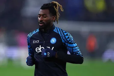 Napoli, infortuni Elmas e Anguissa: i tempi di recupero