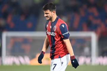 Perch&eacute; non giocano Orsolini ed Holm in Como-Bologna