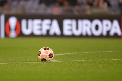 Ottavi Europa League, il sorteggio in diretta: le avversarie di Atalanta, Milan e Roma