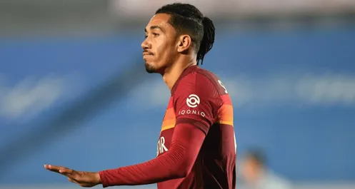 Tegola in casa Roma: lesione per Smalling, salta la Juventus