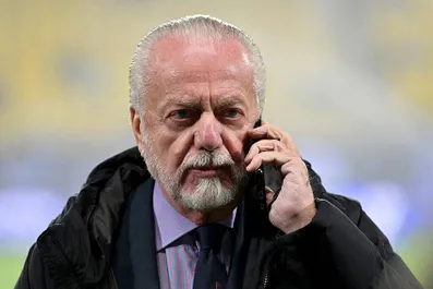 Napoli, caso Osimhen: De Laurentiis indagato! Cosa rischiano squadra e giocatore