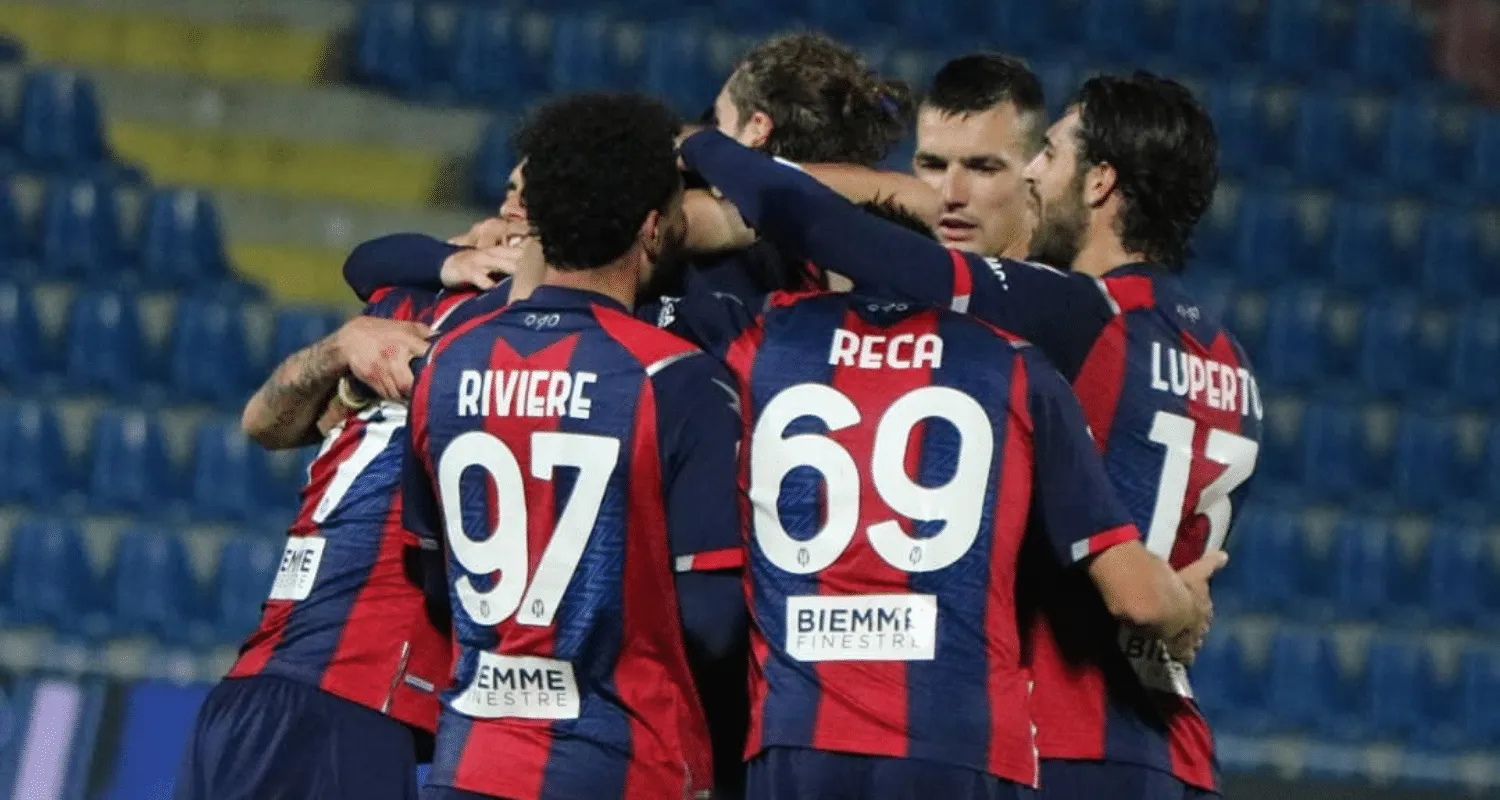 Crotone-Torino 4-2, le pagelle: Simy doppietta, Sanabria che perla