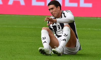 Fantacalcio, dubbi top per Thiago Motta prima di Lecce-Juventus: gioca Vlahovic? Le ultime sul centravanti serbo