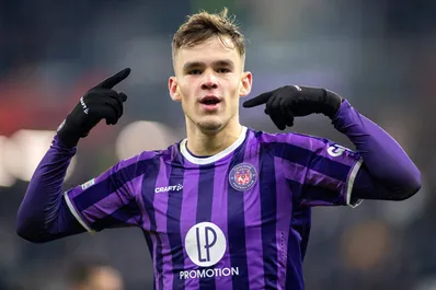 Calciomercato Bologna, chi è Dallinga: il sostituto di Zirkzee che segna già in Europa