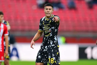 Calciomercato Napoli, Perez in stand-by! Serve un’uscita e DeLa ha già il sacrificato