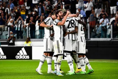 Calciomercato Juventus, arrivano i soldi: 20 milioni e il centrocampista lascia la Serie A