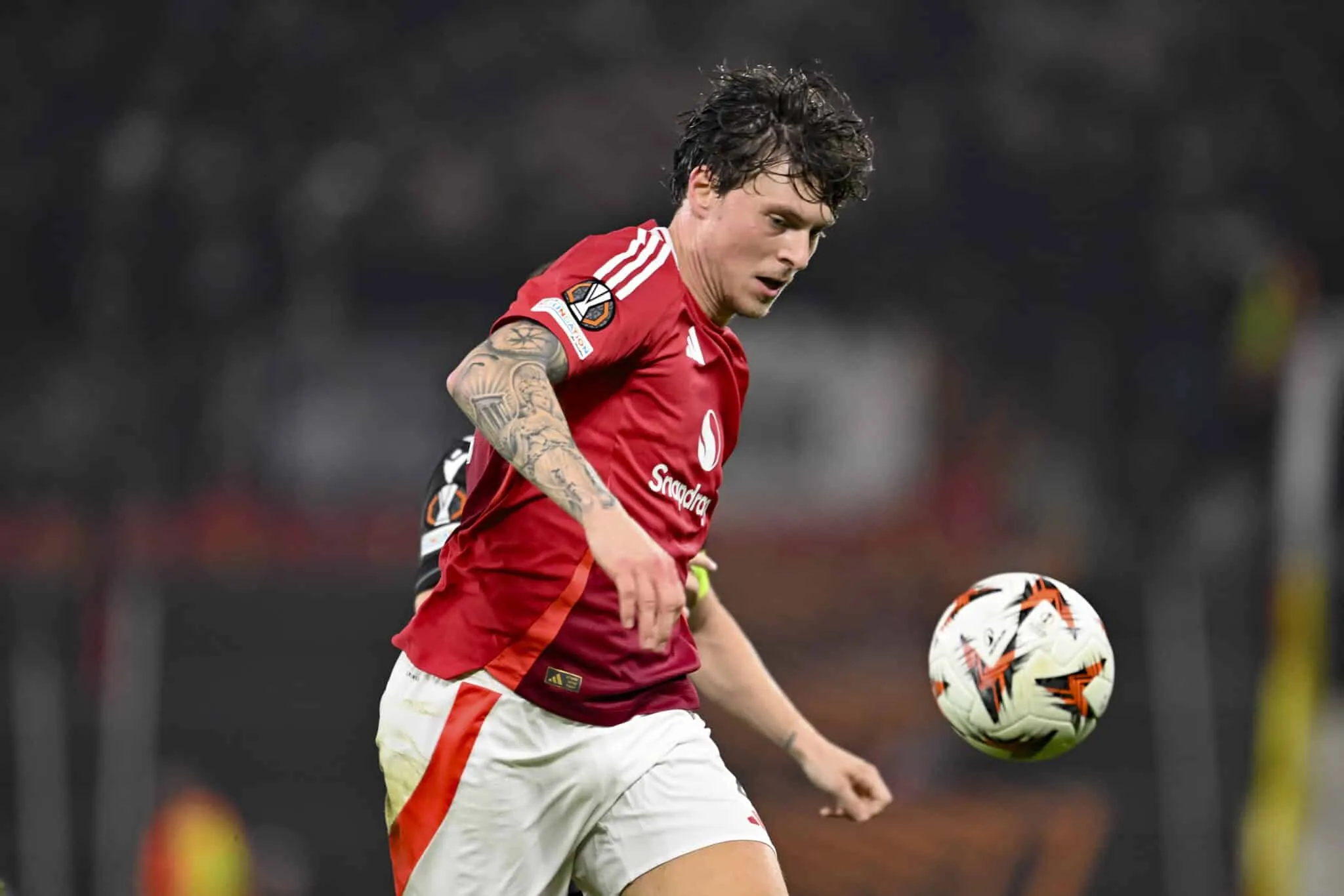 Calciomercato Milan, Pavlovic non convince Fonseca: spunta un nome dalla Premier, &egrave; in scadenza di contratto