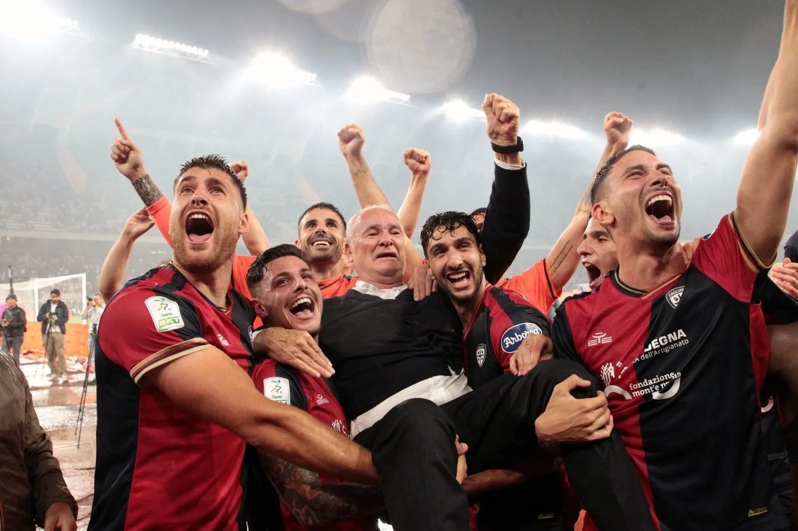 Dalla Premier con il Leicester alla promozione con il Cagliari: tutte le imprese di Ranieri