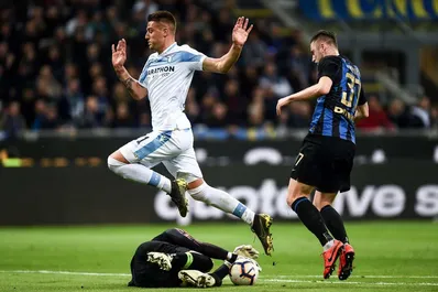 Inter-Lazio 0-1, le pagelle: Milinkovic decisivo, Handanovic salva