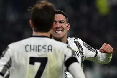 Calciomercato, nuovo scambio Juventus-Fiorentina: il centrocampista come Vlahovic e Chiesa