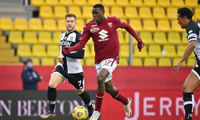 Serie A, otto squadre coinvolte nella lotta salvezza: il calendario a confronto