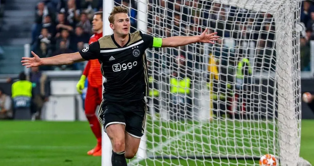 Juventus, Ronaldo chiama De Ligt: “Vieni a Torino l’anno prossimo”