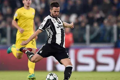 Juventus, Pjanic in clima derby: "Perdere? Non ci penso proprio"