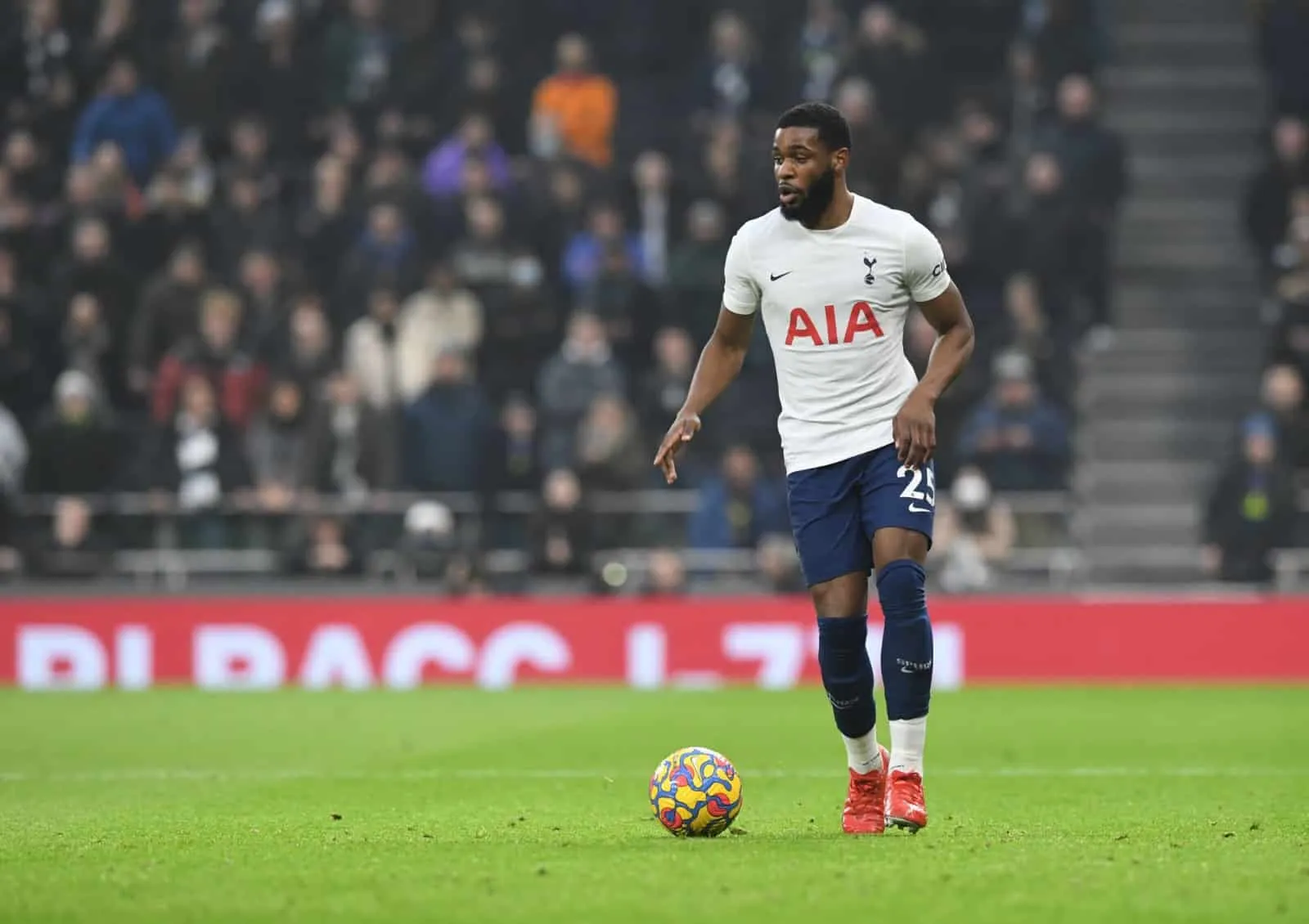 Calciomercato Milan, chi è Tanganga: il nuovo obiettivo di Maldini per completare la difesa