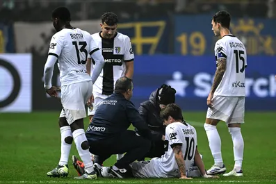 Fantacalcio, gli esami confermano il brutto infortunio per Bernabé: è già finito! I tempi di recupero e quante partite salta