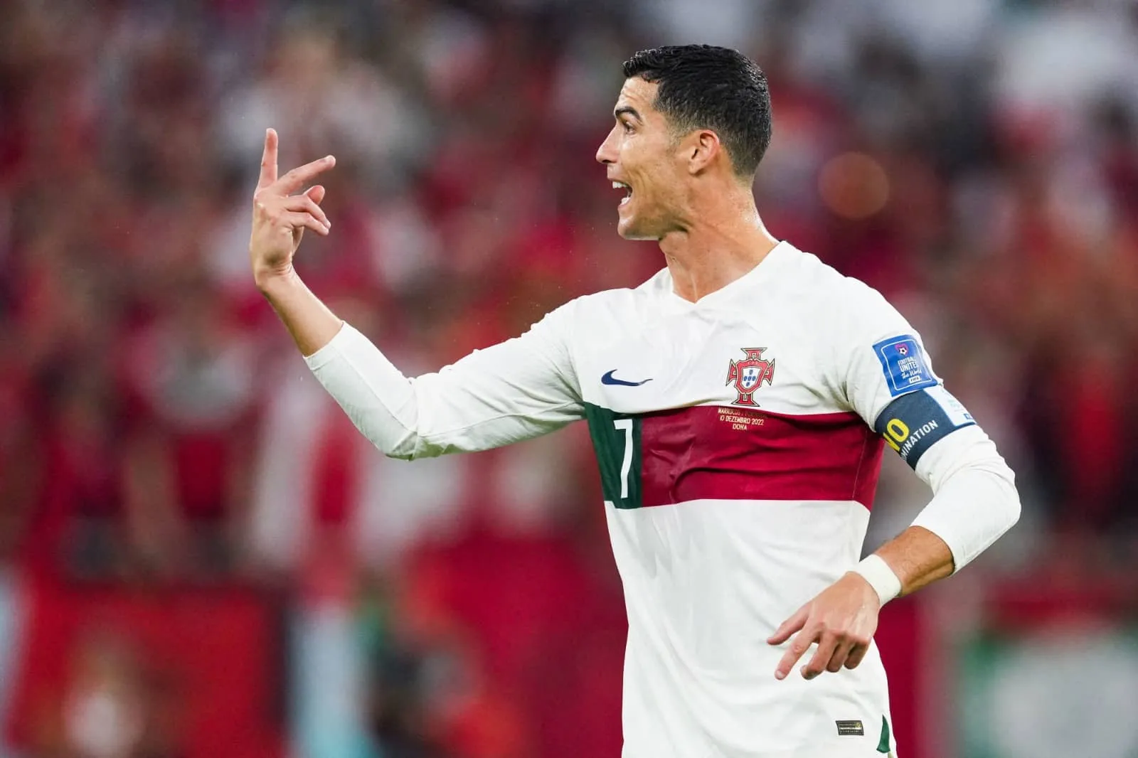 Da Ronaldo a Sergio Ramos: i calciatori con gli stipendi più alti nella storia