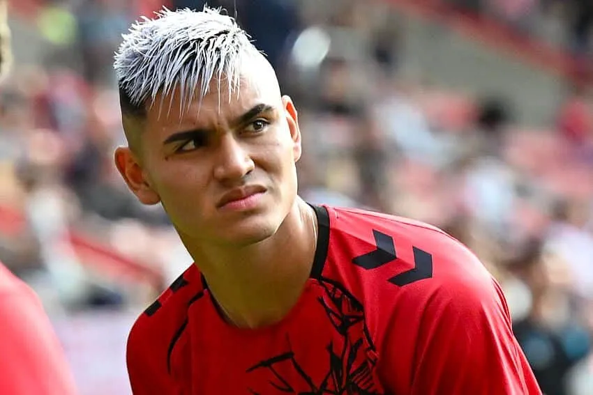 Calciomercato Juventus, chi &egrave; Alcaraz: il jolly da 40 milioni che fa&nbsp;felice&nbsp;Allegri