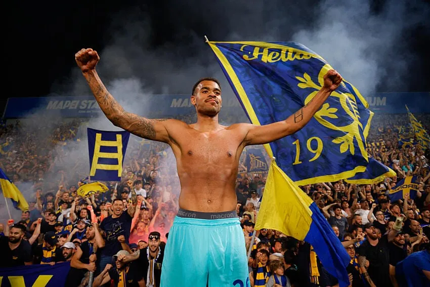 Calciomercato Lazio, Sarri chiede rinforzi: da Ngonge a Zaha, i profili per puntellare il reparto offensivo