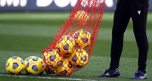 Serie A e Covid-19: sarebbe giusto interrompere? Perché sì e perché no