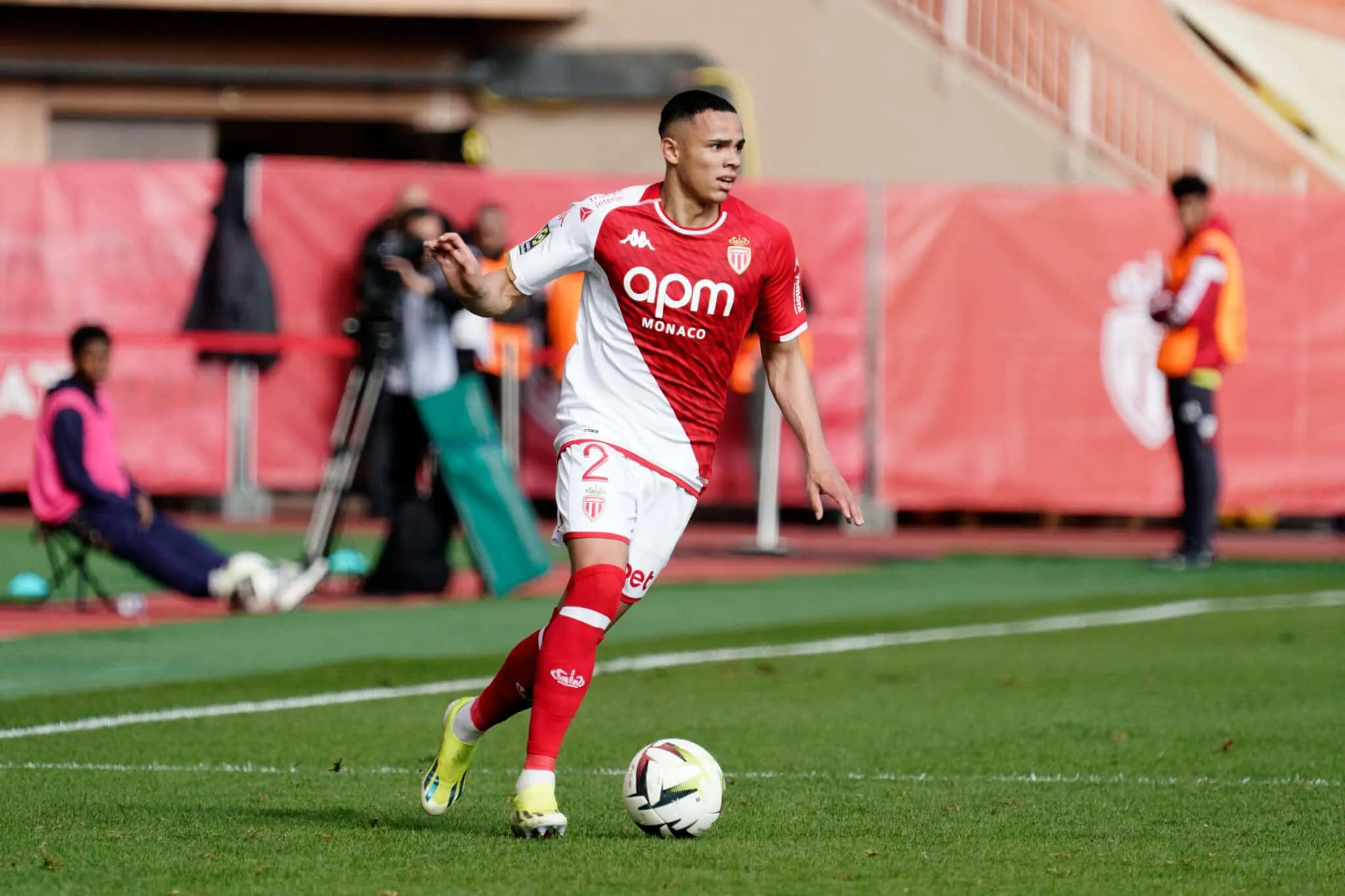 Calciomercato Napoli, scelto il sostituto di Di Lorenzo: costa 30 milioni e può fare tutta la fascia