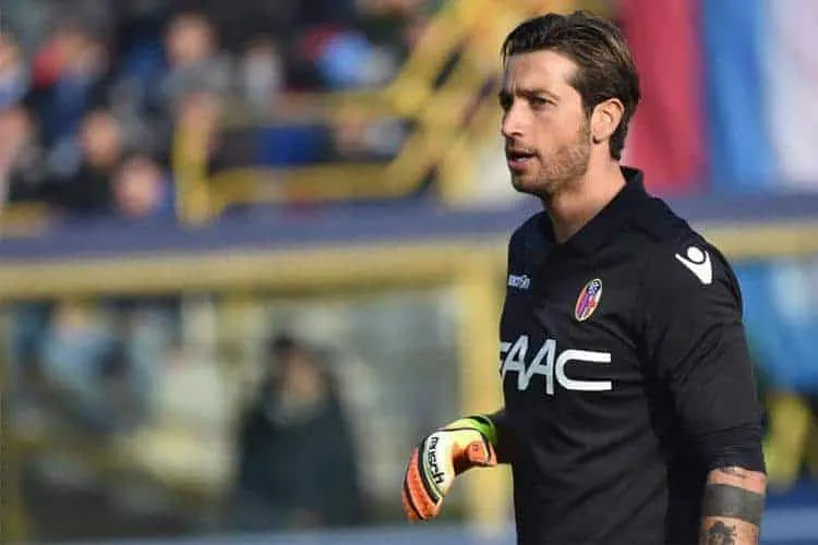 Bologna, Mirante: “Ho pensato di smettere. Buffon? Il più grande”