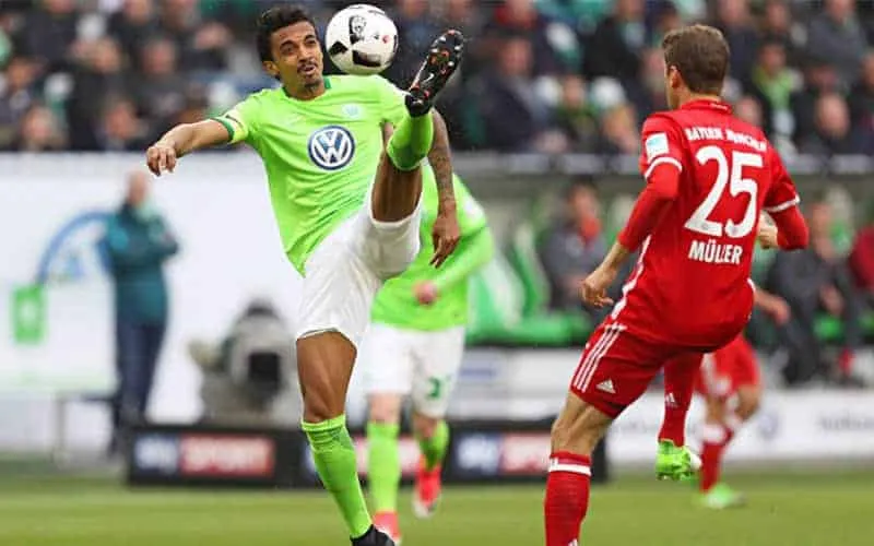 Inter, idea Luiz Gustavo: i nerazzurri sul centrocampista brasiliano