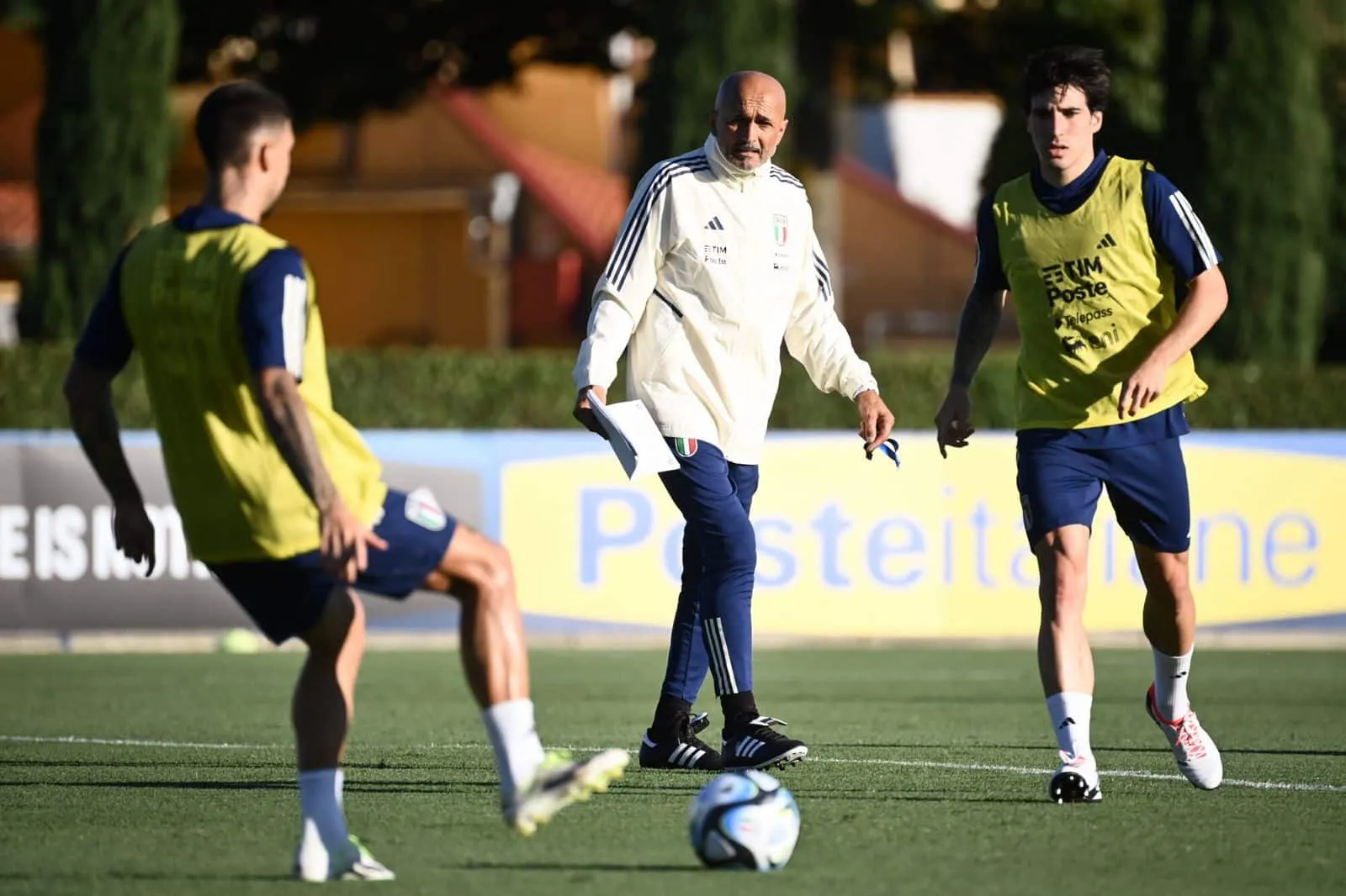 Calcioscommesse, clamorosa rivelazione di Corona: ecco gli altri 2 calciatori coinvolti! Per la nazionale è un disastro!