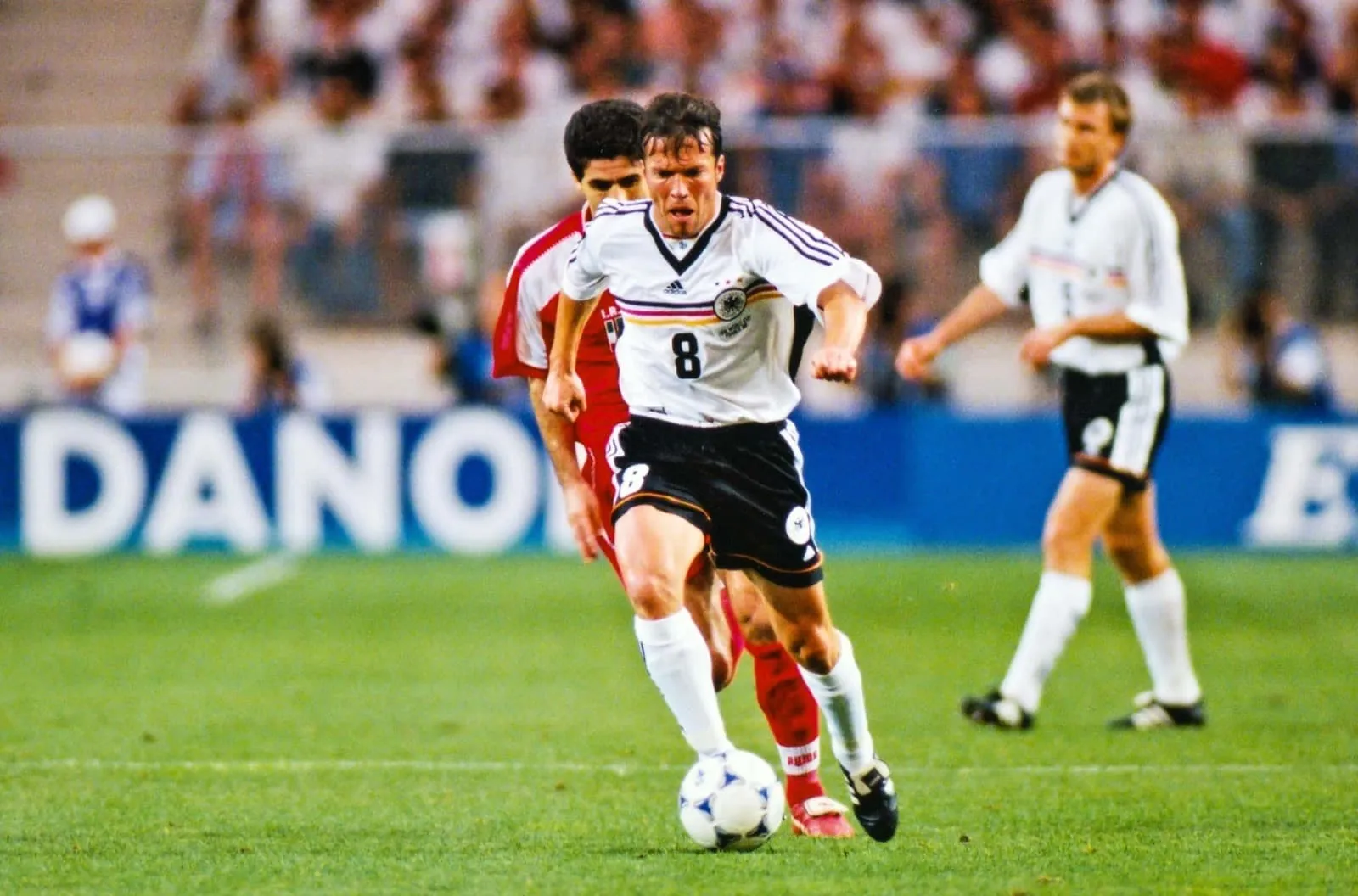 Mondiali di Qatar 2022, da Matthaus a Maldini: i calciatori con più presenze nella storia